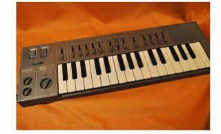 Yamaha Cs01 Vintage Analog Mono Synthesizer With Tracking Number