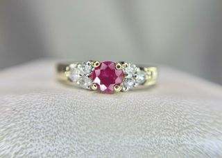 Vintage 14k Yellow Gold Natural Round Red Ruby Round Diamond Engagement Ring