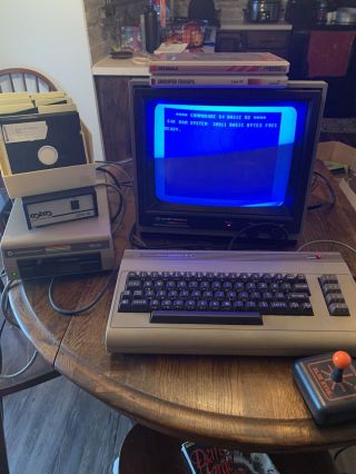 Vintage Commodore 64 Computer System Floppy Drive 1541 Monitor 1802 Games