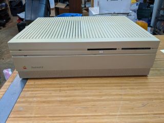 Vintage Apple Macintosh Iifx M5525 Computer,  No Hdd