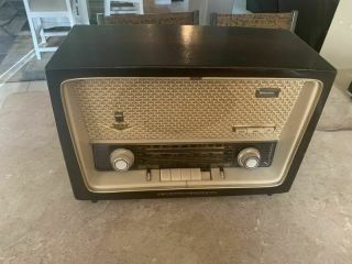 Vintage Grundig Magestic 1088 Am Fm Sw Shortwave Radio In Good Order