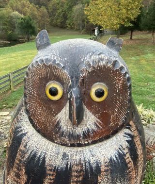 Handsome Detailed Vintage Folk Art Wood Owl Decoy Nicely Carved And Painted