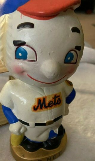 NY Mets vintage 1965 Mr.  Met Bobble Head Nodder coin Bank MIB 3