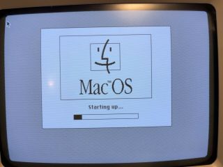 Vintage Apple Macintosh Classic II M4150 Computer - RECAPPED - w/Keyboard,  Mouse 2