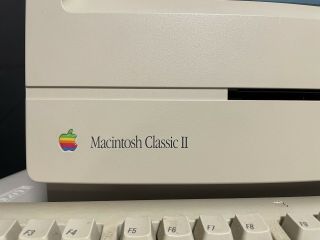 Vintage Apple Macintosh Classic II M4150 Computer - RECAPPED - w/Keyboard,  Mouse 4