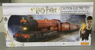Hornby R1234m Oo Hogwarts Express Train Set