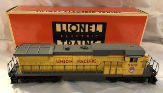 Lionel 6 - 18205 Union Pacific Dash - 8 40c Diesel Engine