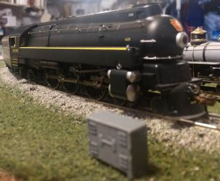 Dark Green,  Spectrum,  Pennsylvania Rr Steamlined K - 4 Steam Locomotive Look Nr