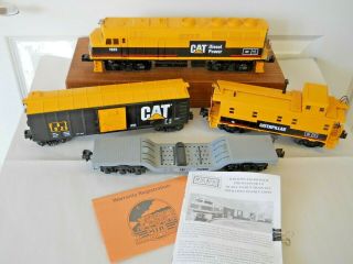 Mth Rail King 30 - 4047 - 1 Cat F40ph Diesel Freight Train Set Protosounds 2.  0 Ln