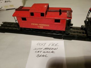Lionel Pre War 00 Scale 0017 PRR 0027 NYC Metal Cabooses 1938/42 One GC/VG 3