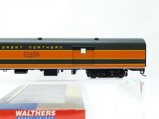 HO Walthers 932 - 6801 GN Great Northern 