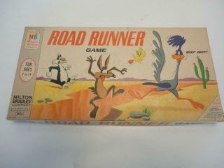 Looney Tunes Roadrunner Board Game 1968 Milton Bradley 100 Complete