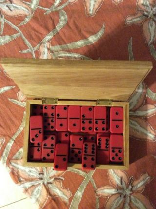 Vintage Red & Black Domino ' s in Wooden Box with Scorpion,  Von Pok & Chang 2