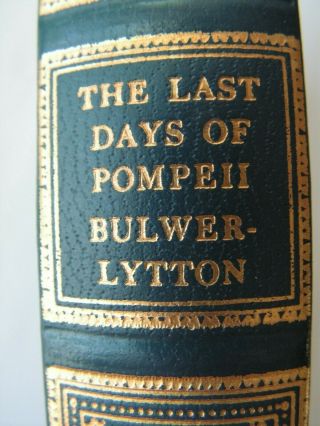 The Last Days Of Pompeii.  International Collectors Library