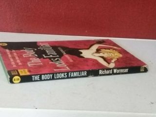 Vintage DELL Paperback THE BODY LOOKS FAMILIAR crime BOOK pulp fiction murder 3