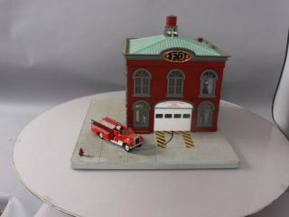 Mth 30 - 9102 Operating Firehouse