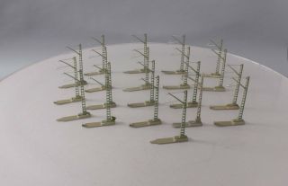 Marklin Ho Scale Catenary Masts [20]