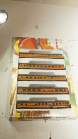 Con Cor N Scale,  Great Northern Empire Builder,  Five Car Set