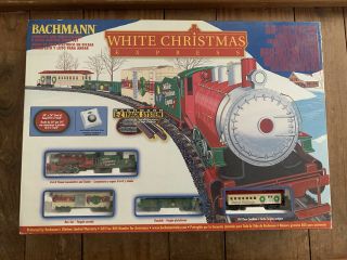 Bachmann N Scale White Christmas Express With Locomotive And Rolling Stock
