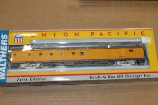 Walthers 932 - 9560 Union Pacific Cities Acf Baggage Dormitory 6000 - 6008 Series
