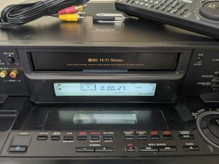 Sony SLV - R1000 S - VHS SVHS Player Recorder HiFi Stereo NTSC 4