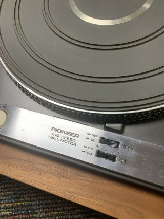 Rare Pioneer PL - 61 stereo turntable. 4