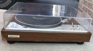Classic 1976 Pioneer PL - 530 Direct Drive Turntable w/ ADC WG135511 3