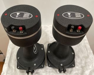 Jbl Le175 8 Ohm Driver With Jbl 1217 - 1290 Horn And Bracket Pair