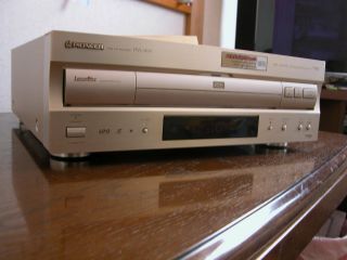 Pioneer Dvl - 909 Ld / Dvd / Cd Laserdisc Player