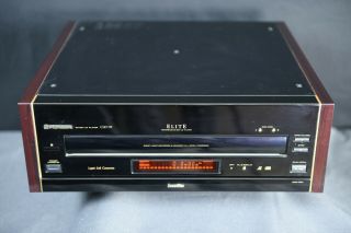 Pioneer Elite Cld - 97 Cd - Cdv - Ld Laser Disc Player,  With Star Wars Cav Box