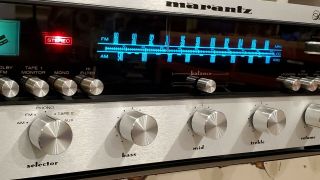Completely Restored Gorgeous Marantz 2220b Stereo Receiver Amplifier
