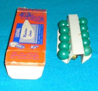 Lionel L432 (g) Miniature Lamps W/orig.  Box And Insert (10 Lamps)