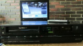 Sony Sl - Hf400 Betamax Vcr,  Machine,  Great With Remote