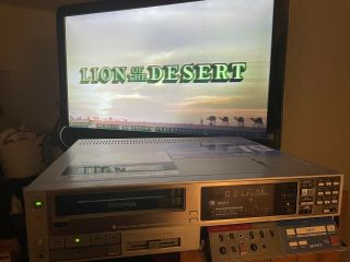 SONY BETAMAX SL - 2710 & - COULD USE HEAD CLEANING OR SERVICE 2