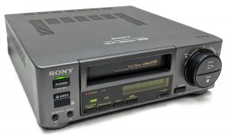Sony Ev - C100 Hi - Fi Stereo Hi - 8 Video Cassette Player Recorder Parts/repair As - Is