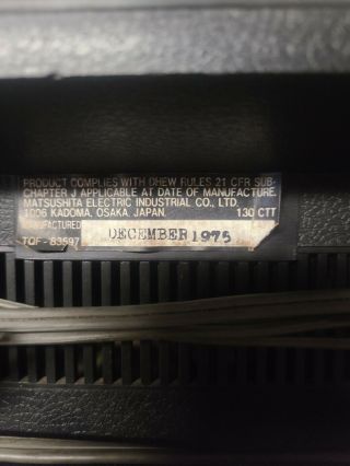 Vintage 1975 Panasonic Solid State TV tr - 619 Woodgrain Rabbit Ears VHF UHF 5