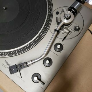 Technics SL - 1300 Direct Drive Automatic Turntable As Untested/As Defective READ 4