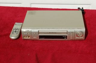 Samsung Sv - 5000w S - Vhs Vcr World Wide Video With Remote,  And