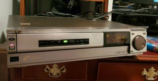 JVC HR - SC1000U VHS VCR Tape Cassette Player No Remote 2