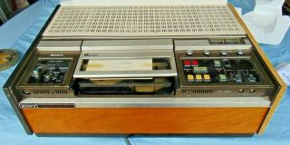 Vintage Sony U - Matic Vo - 2610 Video Cassette Recorder