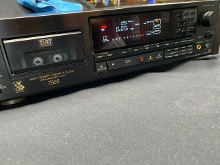 Sony DTC - 75ES DAT Cassette Player; wood,  perfect 6