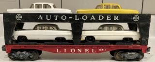 Vintage Lionel O Scale 6414 Auto Loader With Four Cars,  White & Yellow