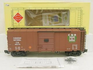 Aristo - Craft 46057 Canadian National Maple Leaf Boxcar Ln/box