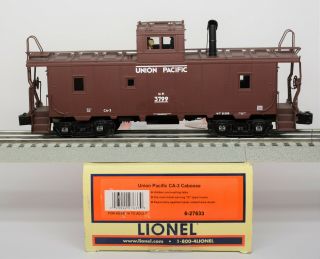 Lionel Std O Union Pacific Up Ca - 3 Caboose Lighted And Smoke 6 - 27633 Book $95
