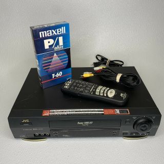 Jvc Hr - S3900u Vhs Et Vcr Player Vhs Video Cassette Recorder - With Remote