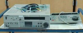 JVC BR - S500U S - VHS Editing Quality VCR and RM - G800U Edit Control Unit SVHS 2