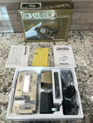 Nos Vintage Panasonic Travelvision Tr - 1030pg Portable Analog B&w Tv