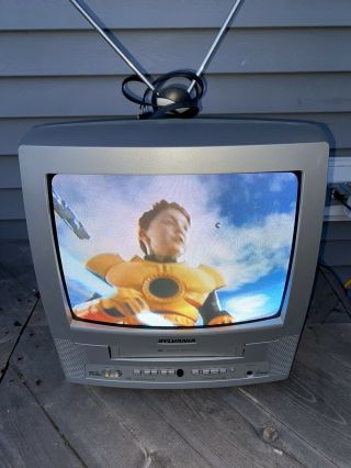 Vintage Retro Sylvania 13” Crt Src22134 Tv Vcr Combo Color Television Vhs Player