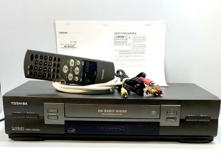 Toshiba W - 602 Vcr 4 Head Hi - Fi Stereo Vhs Player Recorder Bundle Package