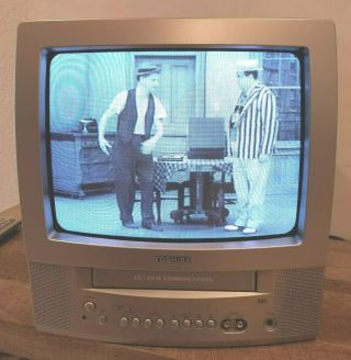 Toshiba Mv13p3 13” Retro Gaming Crt Tube Tv Vcr Combo W/remote